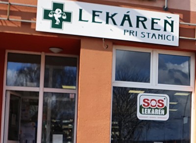 SOS lekáreň PRI STANICI, 